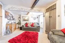 London Road, Calne