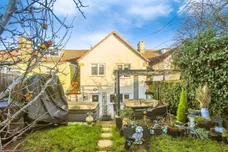 London Road, Calne