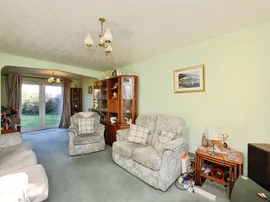 Foxes Close, Hertford thumb 3