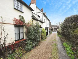 Nunnery Street, Castle Hedingham, Halstead thumb 3