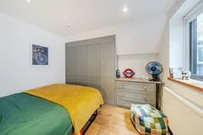Grosvenor Park, London