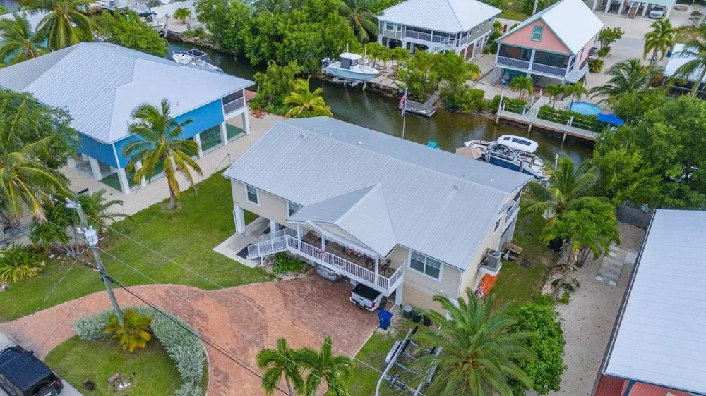 27376 Tobago Ln, Ramrod Key, FL 33042