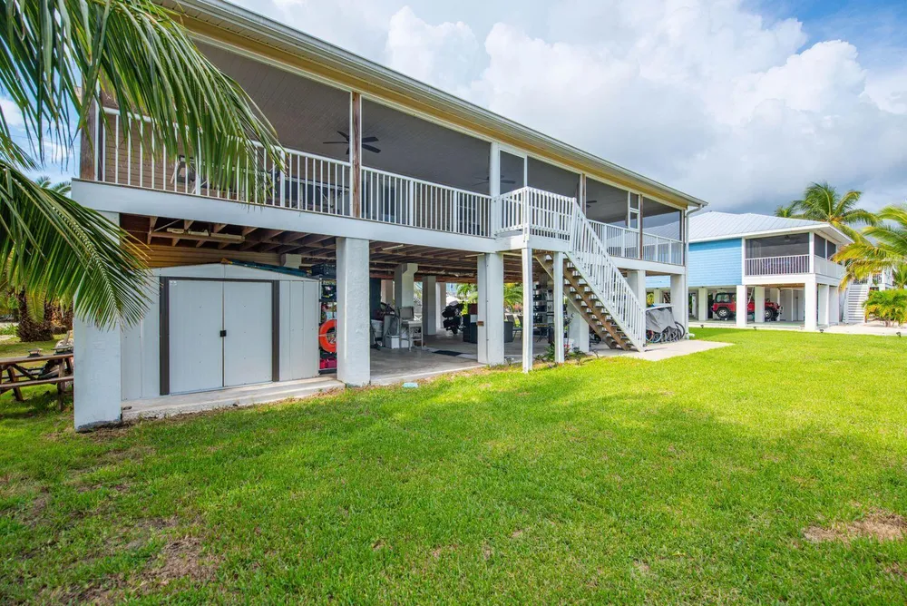 27376 Tobago Ln, Ramrod Key, FL 33042