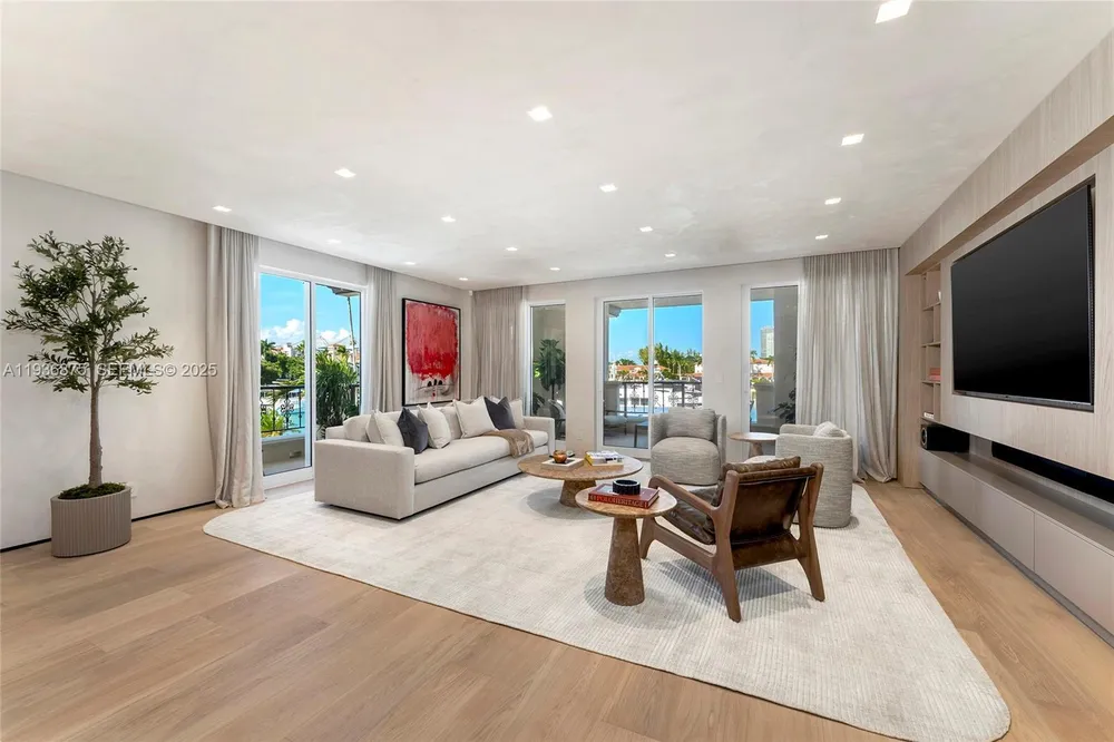 2521 Fisher Island Dr, Miami Beach, FL 33109