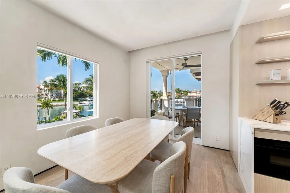2521 Fisher Island Dr, Miami Beach, FL 33109