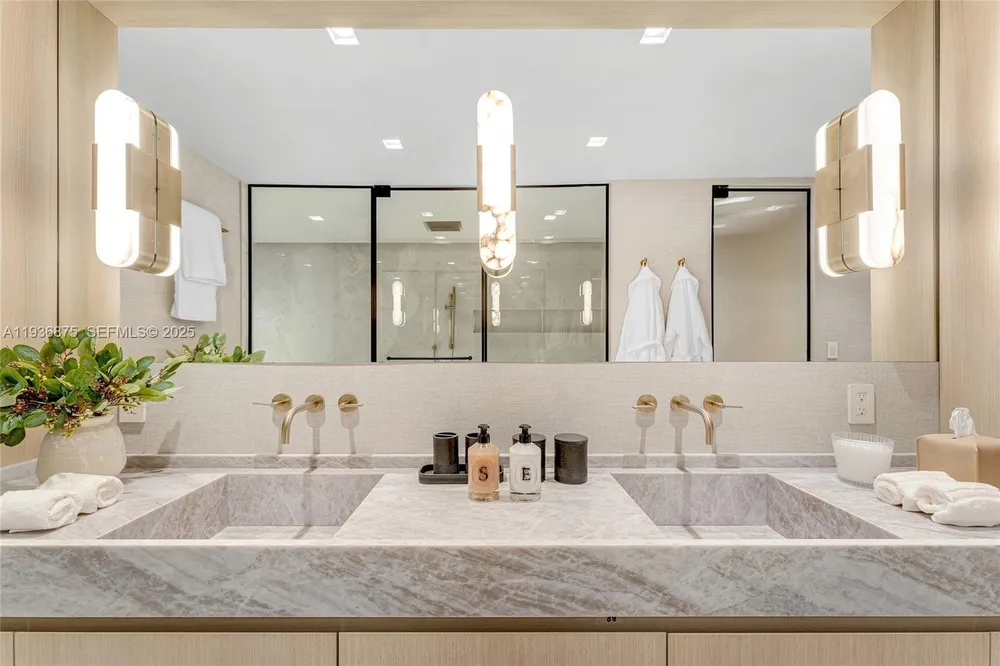2521 Fisher Island Dr, Miami Beach, FL 33109
