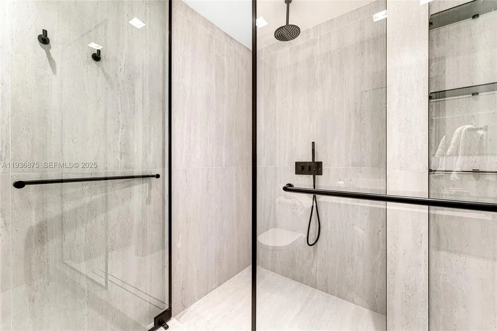 2521 Fisher Island Dr, Miami Beach, FL 33109