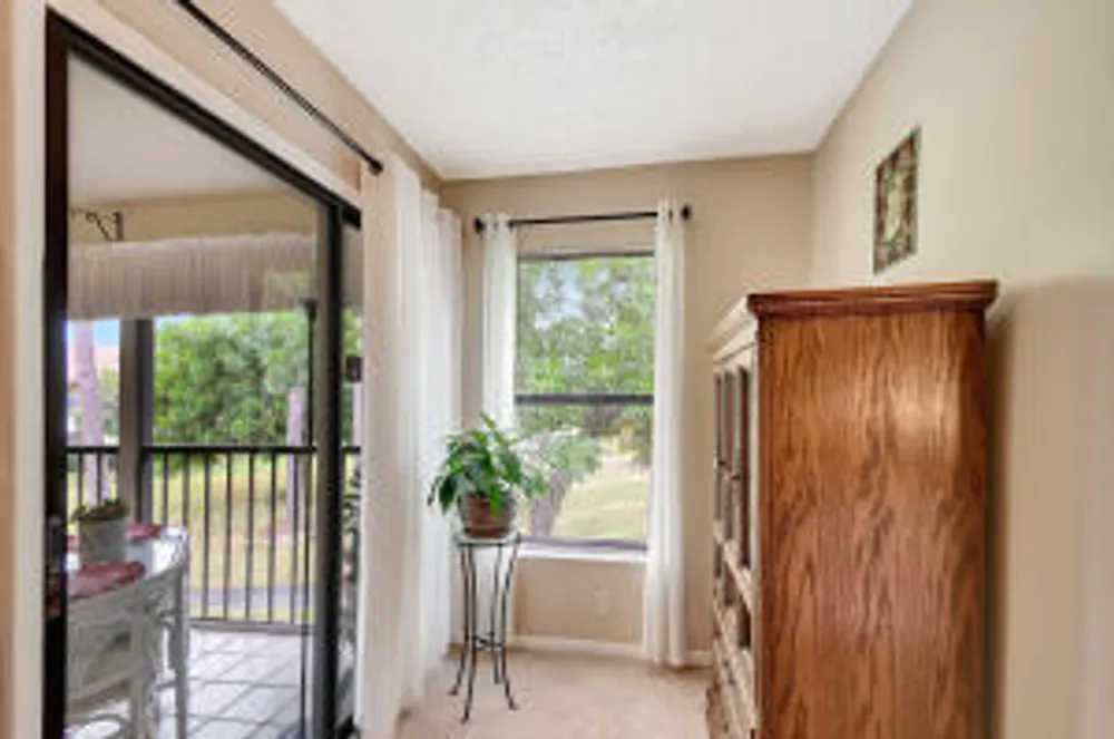 3352 Perimeter Dr, Greenacres, FL 33467