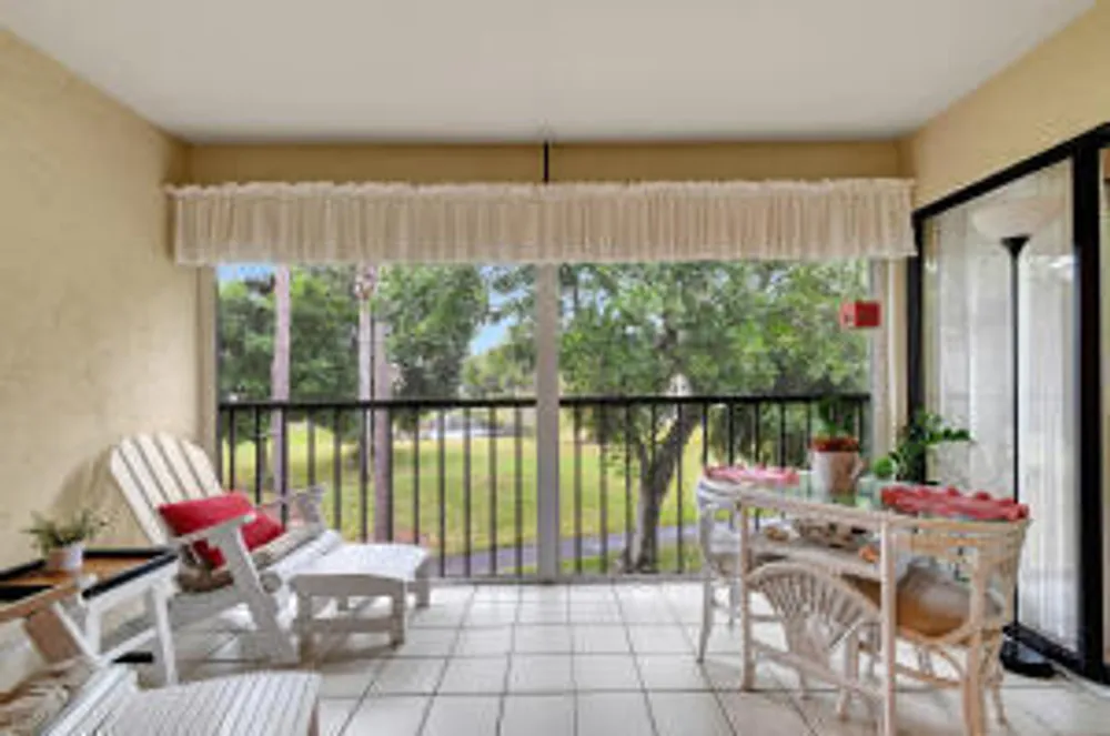 3352 Perimeter Dr, Greenacres, FL 33467