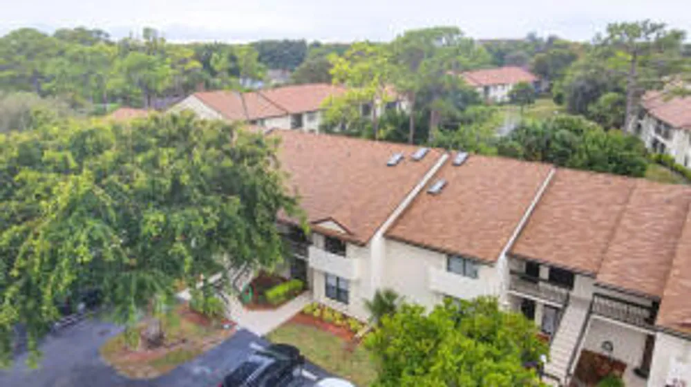 3352 Perimeter Dr, Greenacres, FL 33467