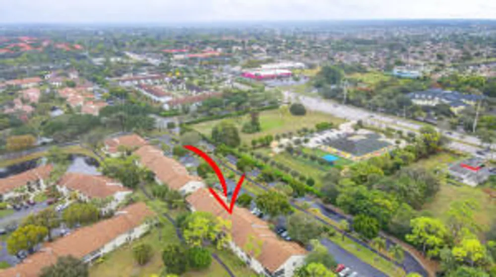 3352 Perimeter Dr, Greenacres, FL 33467