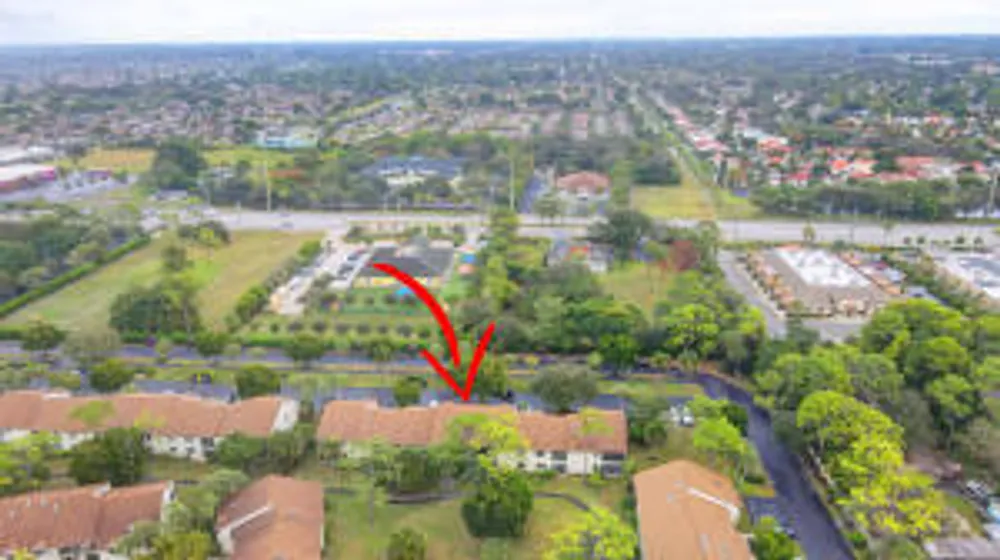 3352 Perimeter Dr, Greenacres, FL 33467