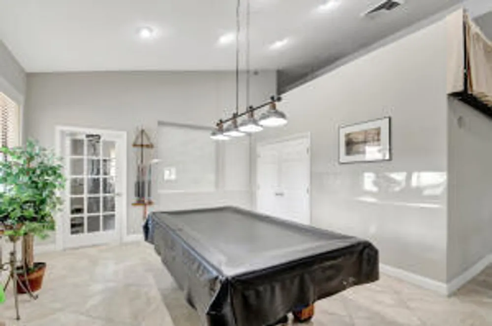 3352 Perimeter Dr, Greenacres, FL 33467