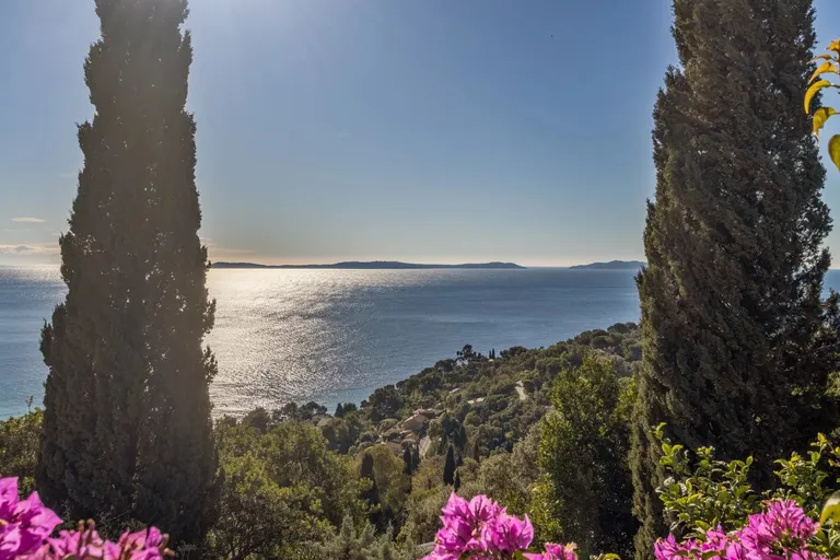 Rayol-Canadel-sur-Mer, 83820, France