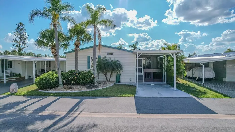 2100 Kings Hwy, Port Charlotte, FL 33980