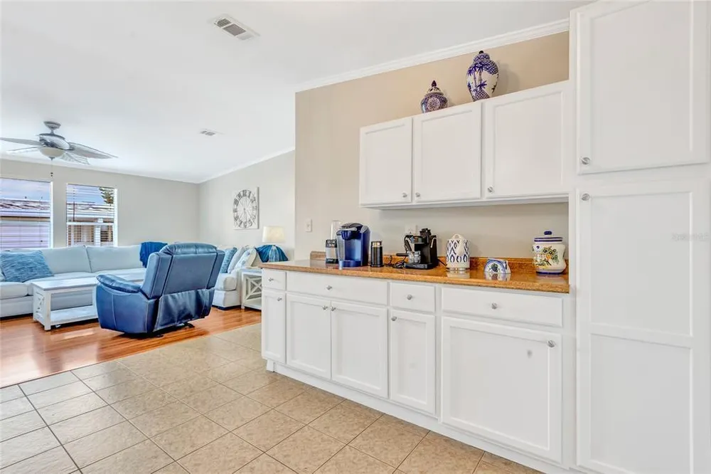 2100 Kings Hwy, Port Charlotte, FL 33980