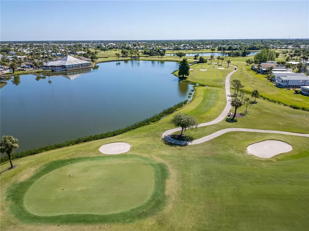 2100 Kings Hwy, Port Charlotte, FL 33980