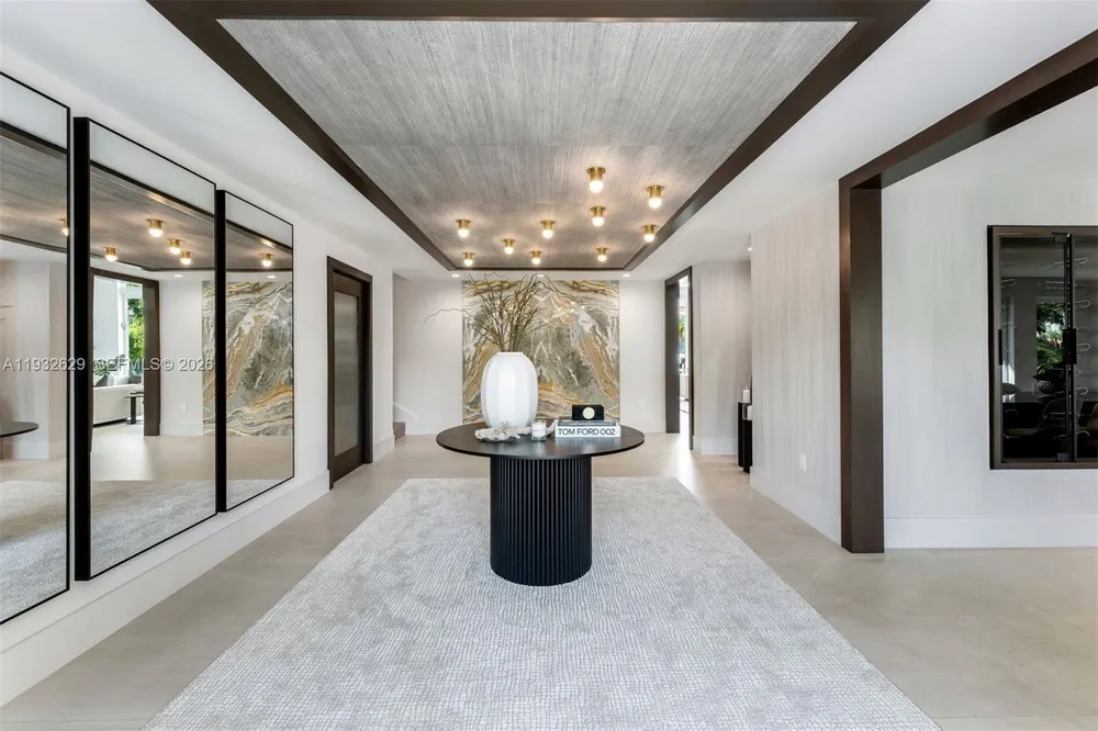 6970 Sunrise Dr, Coral Gables, FL 33133