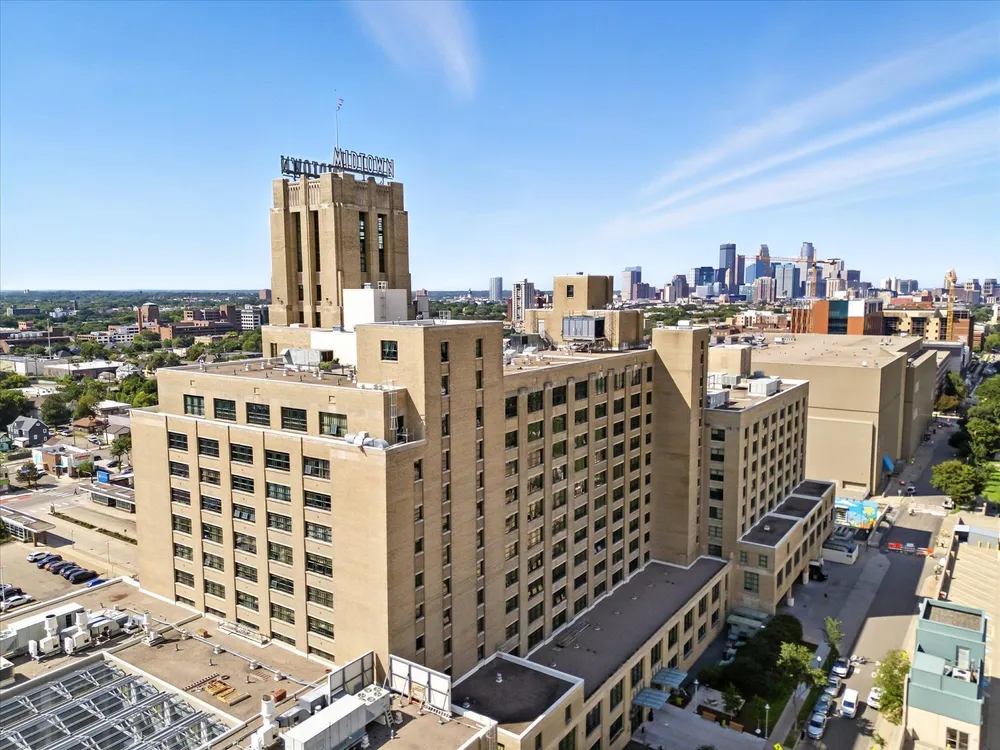 2929 Chicago Ave, Minneapolis, MN 55407