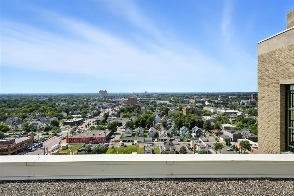 2929 Chicago Ave, Minneapolis, MN 55407