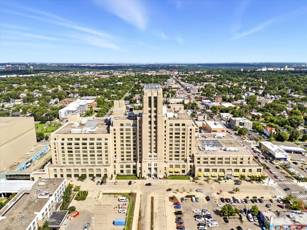 2929 Chicago Ave, Minneapolis, MN 55407