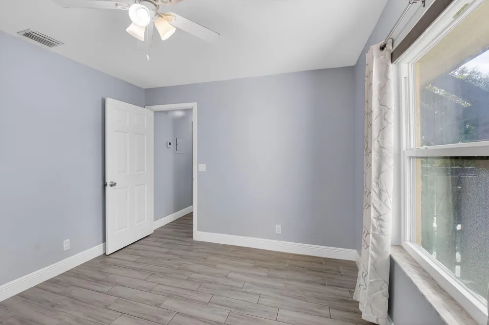28 Via de Casas Norte, Boynton Beach, FL 33426
