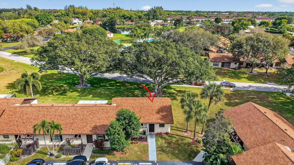 28 Via de Casas Norte, Boynton Beach, FL 33426