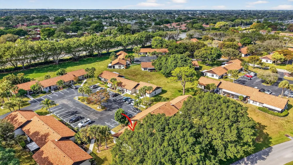 28 Via de Casas Norte, Boynton Beach, FL 33426