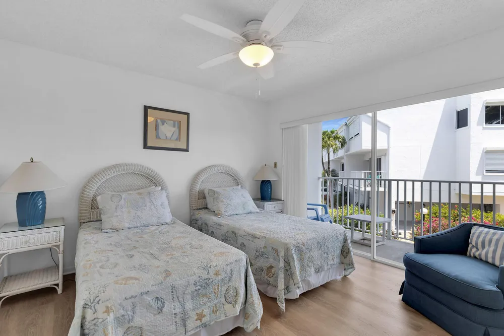 95 Coco Plum Dr, Marathon, FL 33050