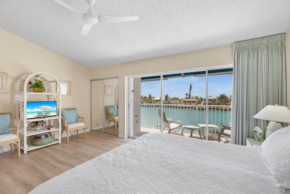 95 Coco Plum Dr, Marathon, FL 33050
