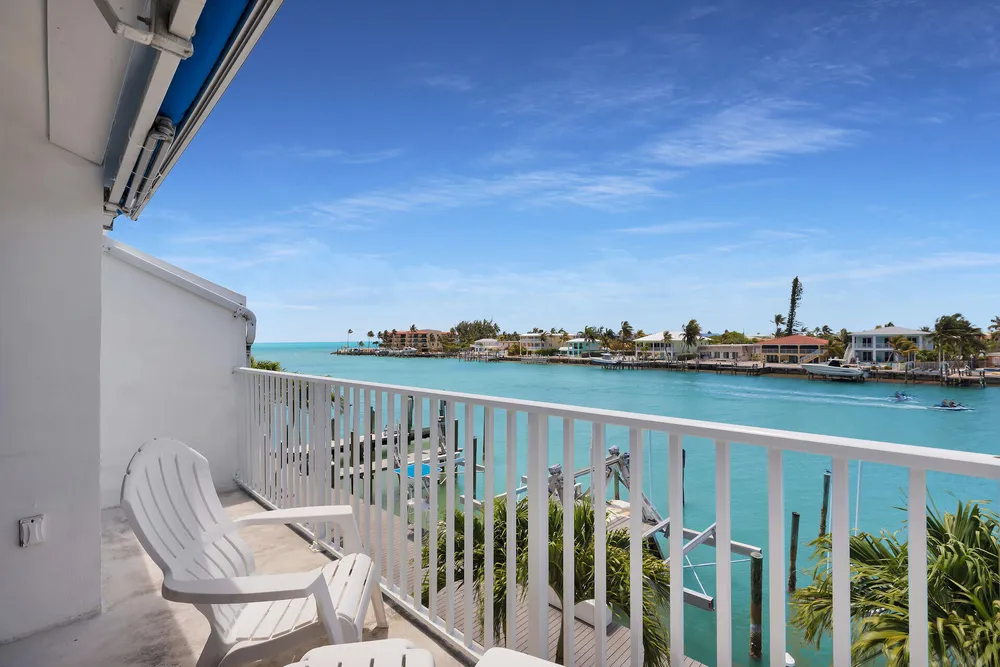 95 Coco Plum Dr, Marathon, FL 33050