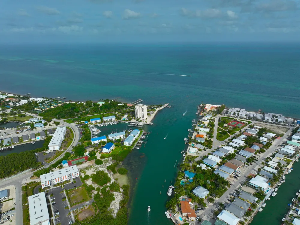 95 Coco Plum Dr, Marathon, FL 33050