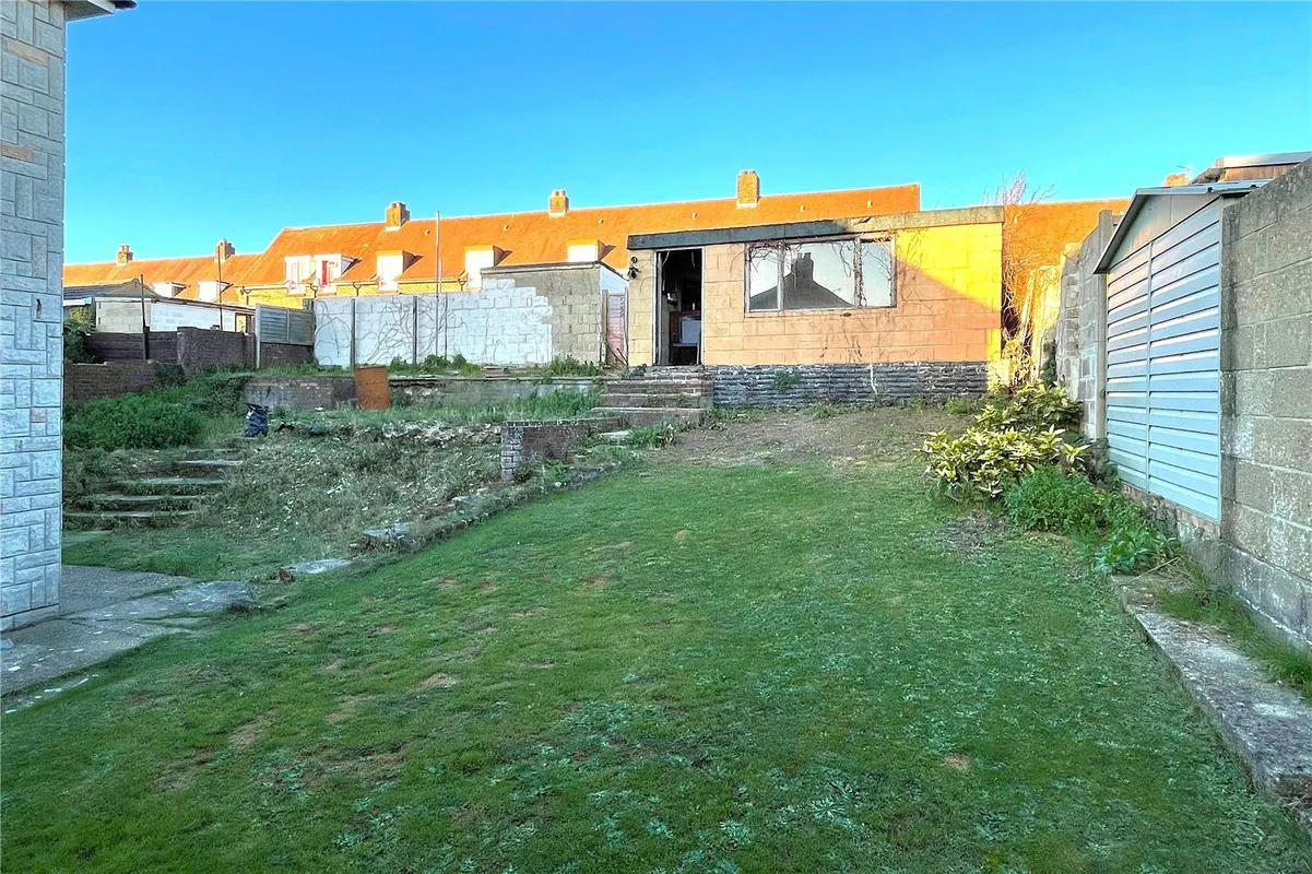 Dersingham Close, Cosham, Portsmouth, Hampshire, PO6