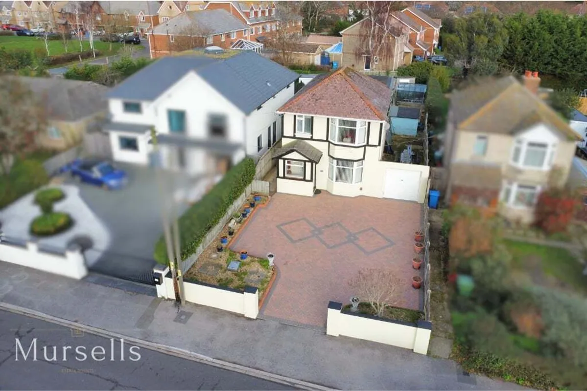 Lulworth Avenue, Poole, BH15