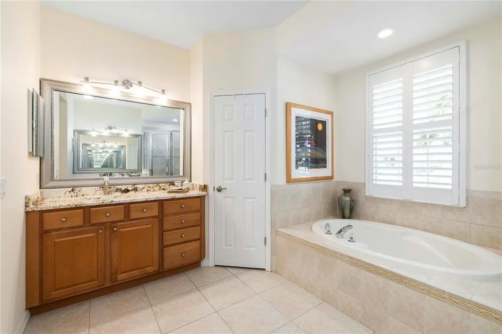 7918 Edmonston Circle, Bradenton, FL 34201