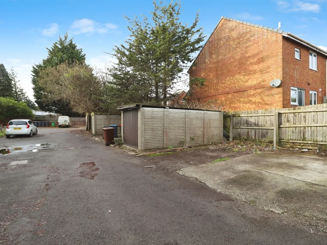 Property photo 13