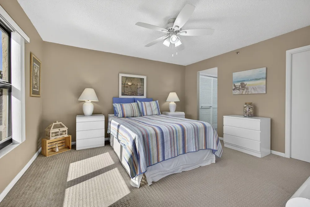 896 S Federal Hwy, Lantana, FL 33462