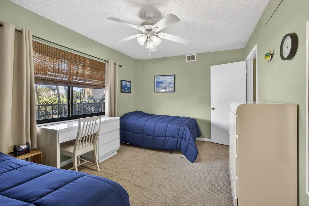 896 S Federal Hwy, Lantana, FL 33462