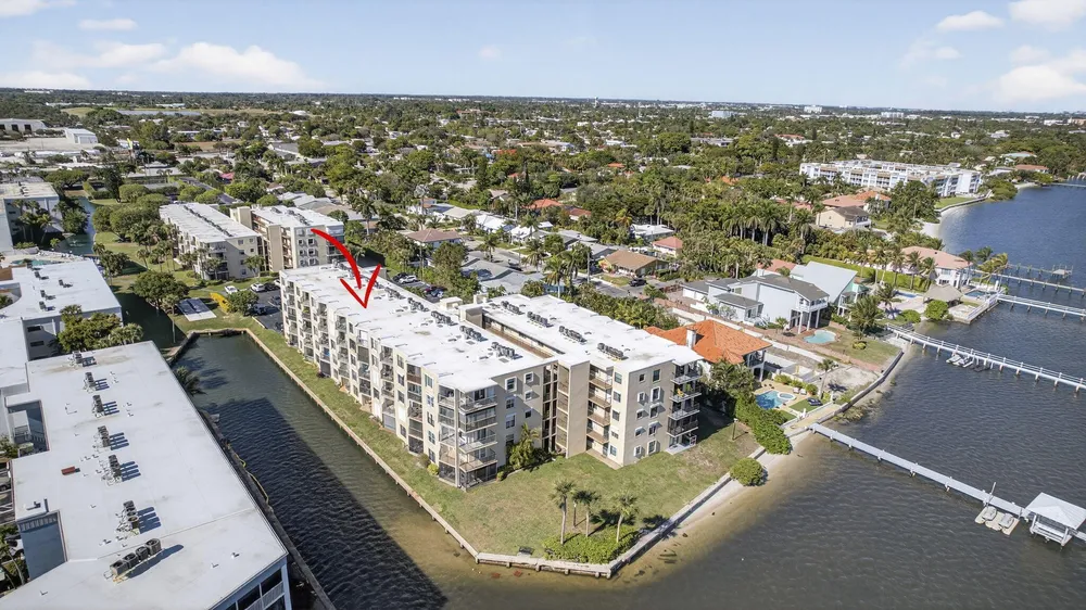 896 S Federal Hwy, Lantana, FL 33462