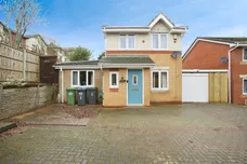 Viaduct Close, Rugby