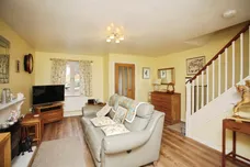 Viaduct Close, Rugby