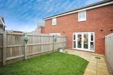 Mindaro Way, Rugby