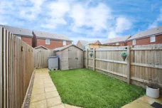 Mindaro Way, Rugby
