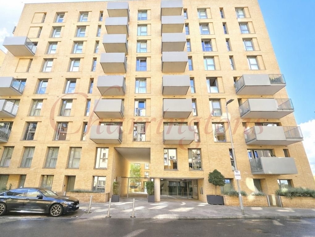 Two Bedroom Flat For Sale Hendon Waterside Development NW9 Image 18
