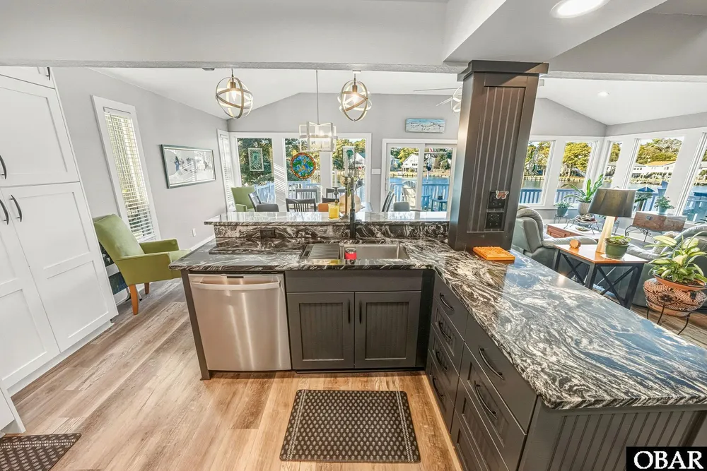 108 Virginia Dare Ct, Kill Devil Hills, NC 27948