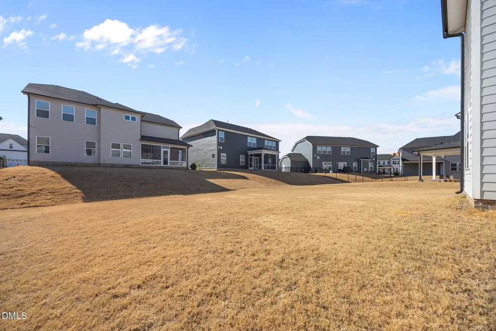 3510 Arran Lake Dr, Fuquay Varina, NC 27526