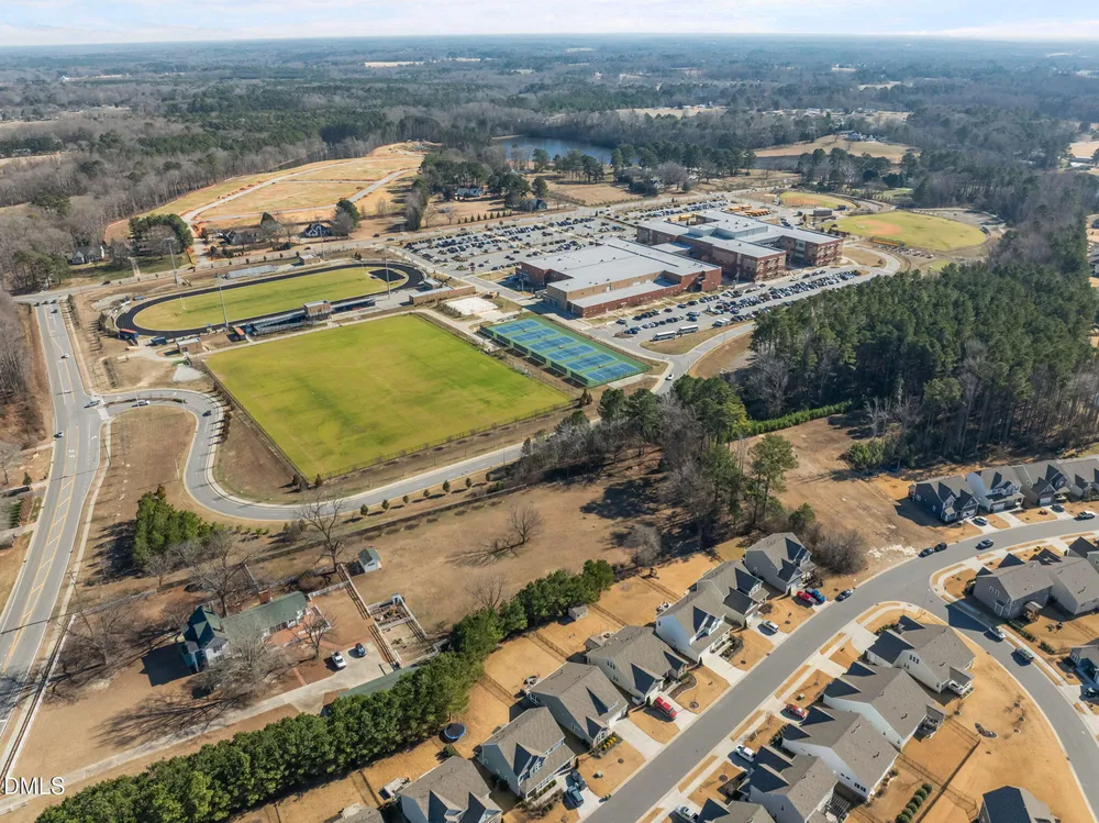 3510 Arran Lake Dr, Fuquay Varina, NC 27526