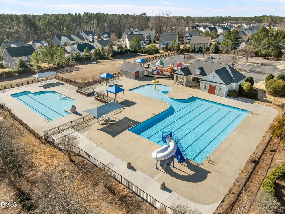 3510 Arran Lake Dr, Fuquay Varina, NC 27526