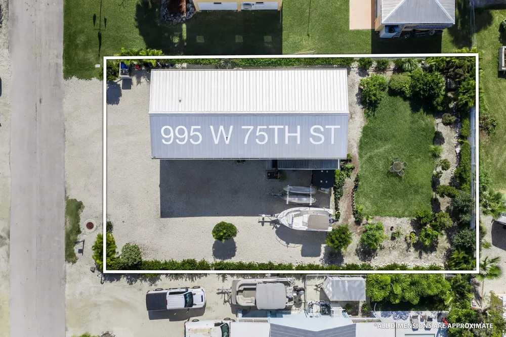 995 W 75th St, Marathon, FL 33050