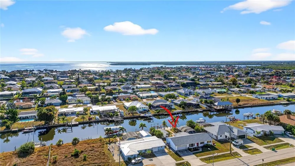 21277 Edgewater Dr, Port Charlotte, FL 33952